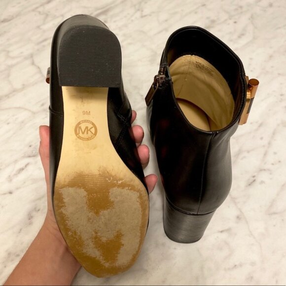 Michael Kors ‘Gloria’ Leather boots - Picture 9 of 9